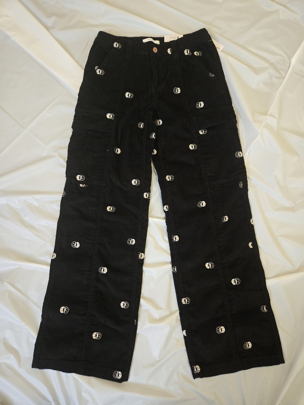 Pacsun Smiley Corduroy Low Rise Puddle Pants Size S NWT